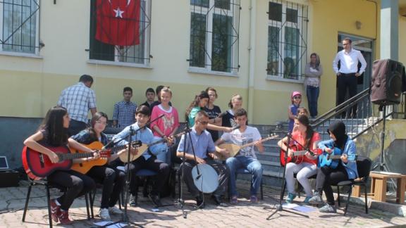 19 Mayıs Atatürk´ü Anma, Gençlik ve Spor Bayramı