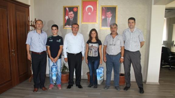 TEOG Birincilerine Belediye Başkanımızdan Hediye