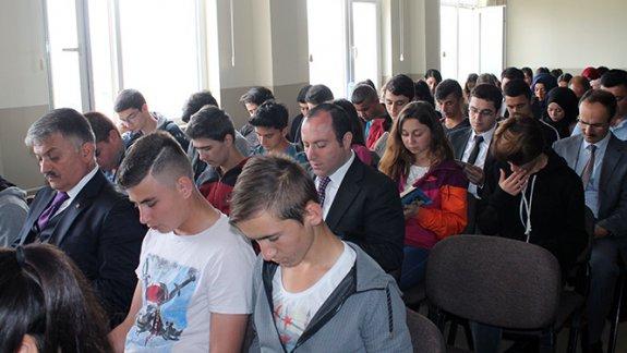 Valimiz Sayın Ersin YAZICI BENGİ Projesi Kitap Okuma Saatlerine Katıldı