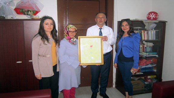 Anasınıfı Öğrencilerinden Ebru Hediyesi