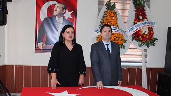 Öğretmenler Günü Kutlu Olsun