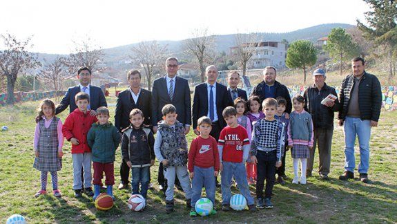 Kaymakamımız Sayın Altuğ ÇAĞLAR Çayüstü İlkokulunu Ziyaret Etti