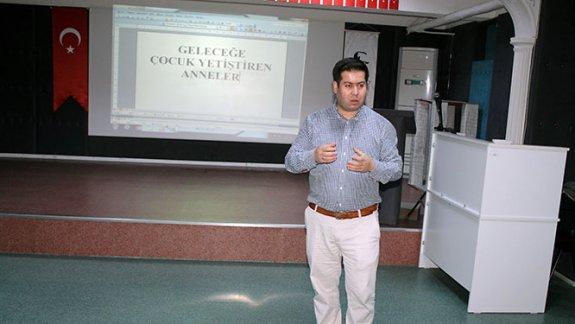 Geleceğe Çocuk Yetiştiren Anneler