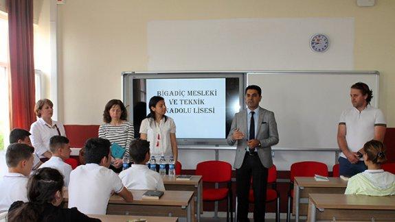 Devlet Su İşleri (DSİ) 25. Bölge Müdürü Sayın Rahmi ŞAHİN, Mesleki ve Teknik Anadolu Lisesi Öğrencileriyle Söyleşi Düzenledi
