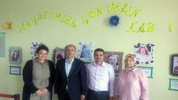Hayatımıza Yön Veren Kadınlar