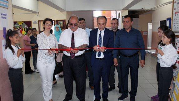 Akyar Ortaokulunda TÜBİTAK 4006 Bilim Fuarları