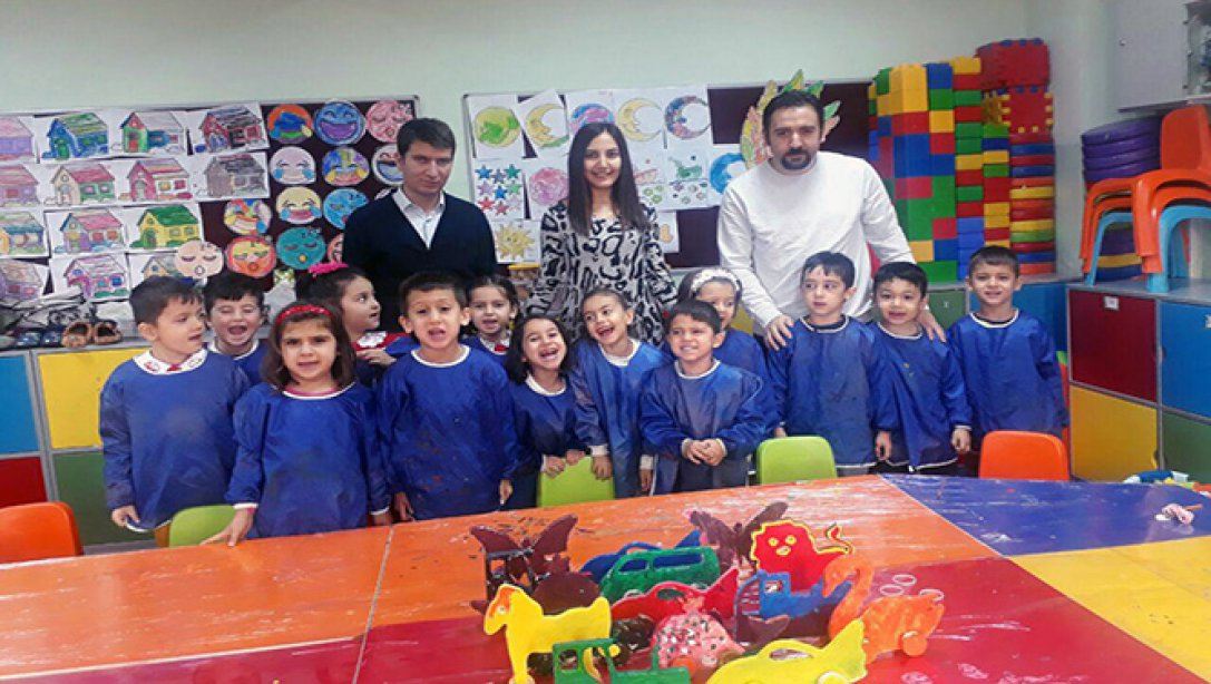 OYUNCAKLAR RENKLENİYOR, HİKAYEYE DÖNÜŞÜYOR