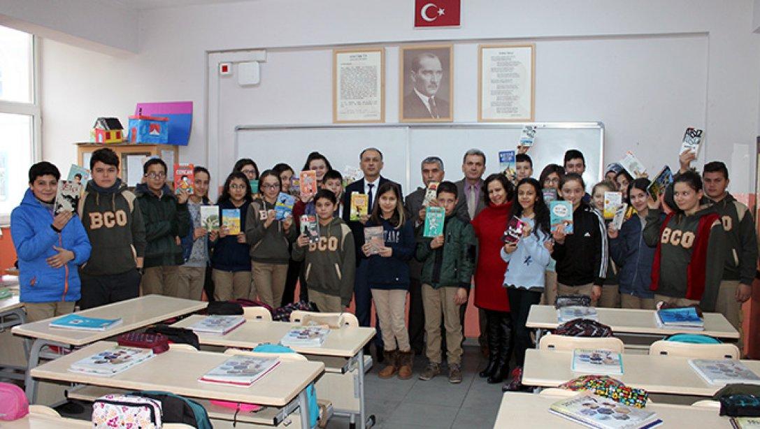Bengi Projesi kapsamında İlçe Milli Eğitim Müdürümüz Erdal EFE ve Muzaffer Emiroğlu Halk Eğitim Merkezi Müdürü Şinasi ÖZULUS Cumhuriyet Ortaokulunu ziyaret etti.