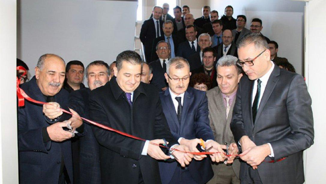 "Mezunlar İçin Fırsat Atölyeleri" Projesinin Açılışı.