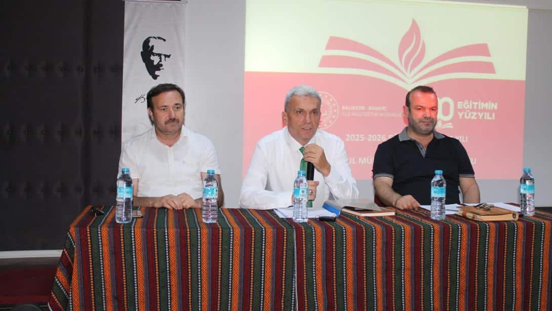Yeni Eğitim-Öğretim Yılı Hazırlıkları İçin Okul Müdürleri Toplantısı Gerçekleştirildi
